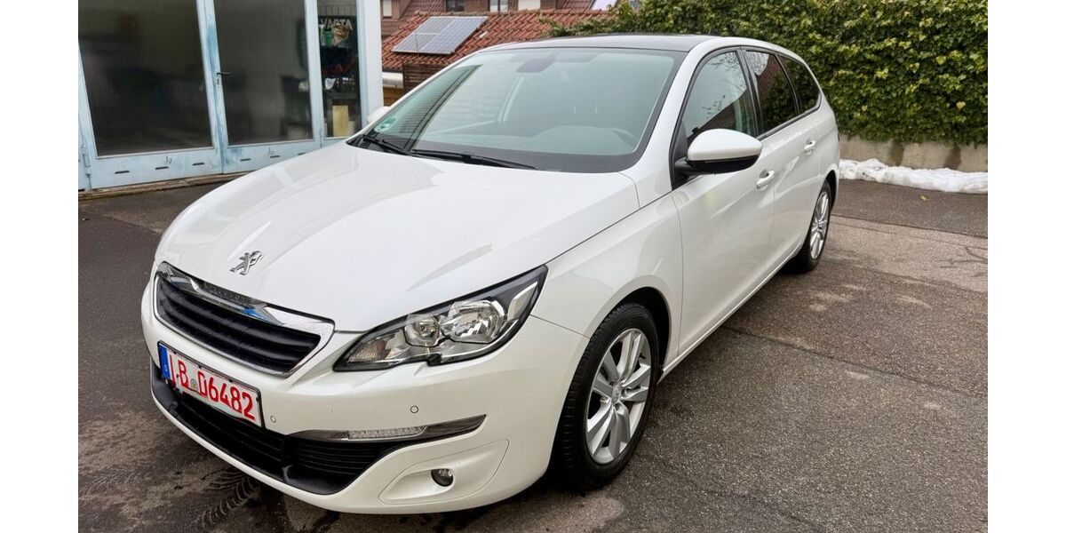 Peugeot 308 139.658 km 5.940 &euro; Sachsenheim 74343