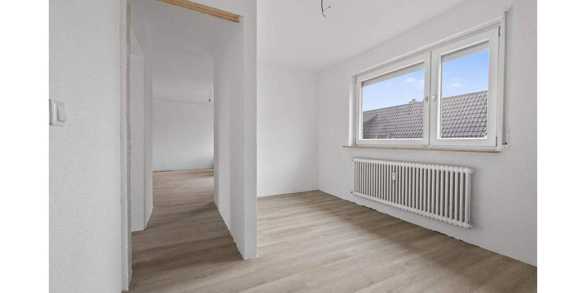 Wohnen zum Wohlfühlen - frisch sanierte 3-Zimmer-Wohnung mit Balkon & Gartenanteil 3 zimmer