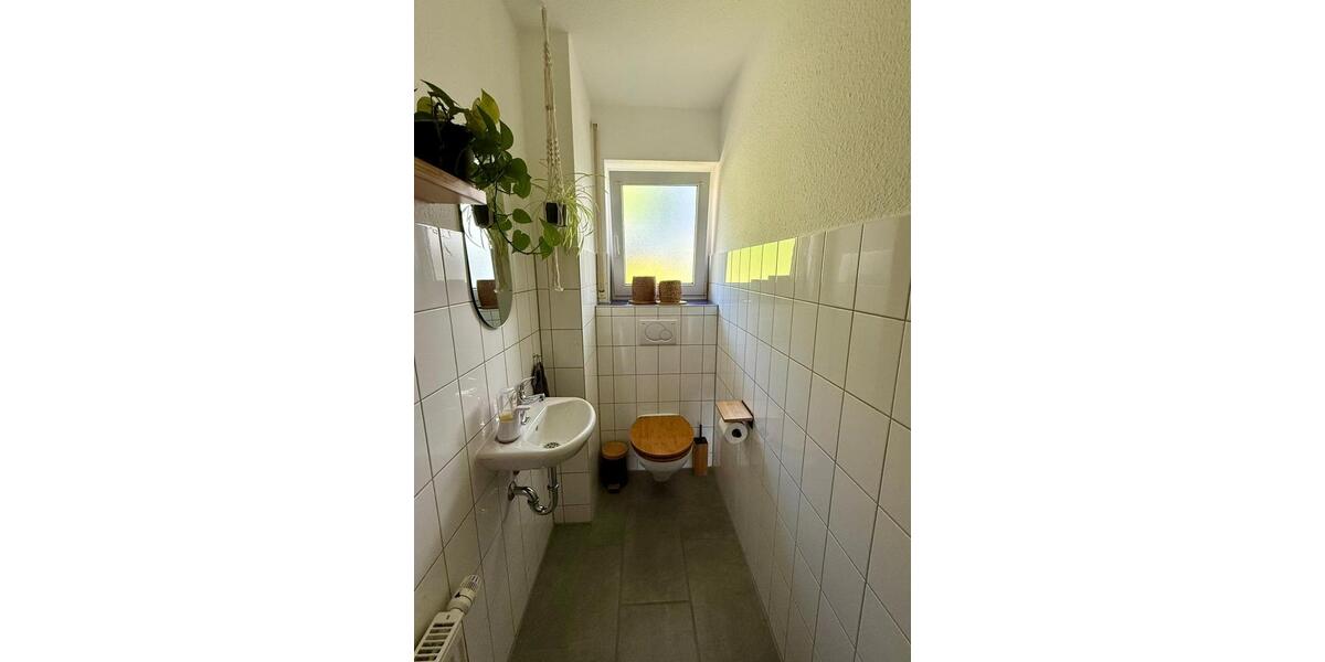 Großzügige 4-Zimmer-Wohnung mit Süd-Balkon und Ost-Terrasse 4 zimmer