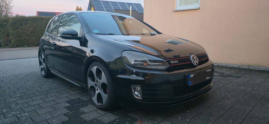 VW Golf 182.000 km 10.399 &euro; Zaberfeld 74374