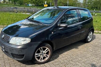 Fiat Punto 153.769 km 1.450 &euro; Karlsruhe 76137