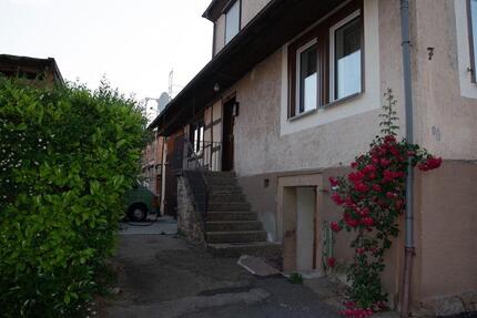 Haus Straubenhardt - 6 Zimmer, 134 m&sup2;, 245.000&euro; | Angebot:26264714