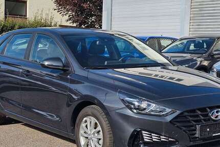 Hyundai i30 30.915 km 15.950 € Leonberg 71229