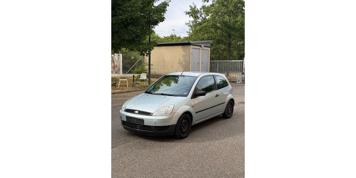 Ford Fiesta 163.000 km 1.250 &euro; Ettlingen 76275