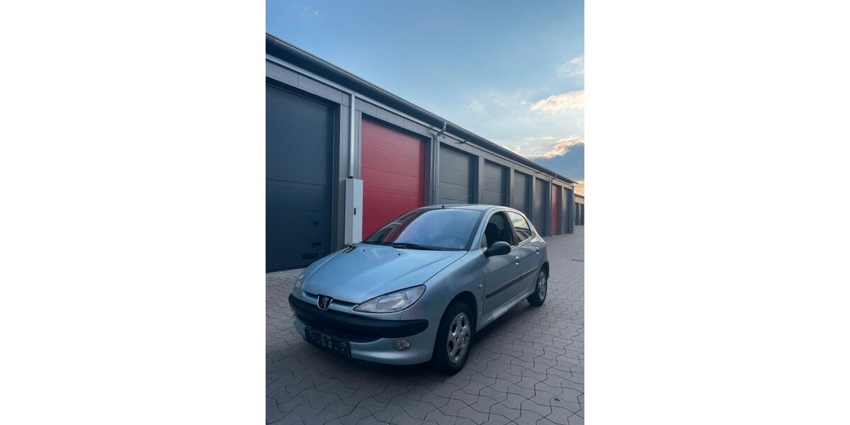 Peugeot 206 212.322 km 2.090 &euro; Sachsenheim 74343