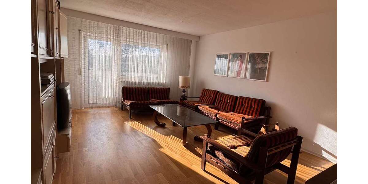 Etagenwohnung Sachsenheim - 3 Zimmer, 73 m&sup2;, 200.000&euro; | Angebot:26684456