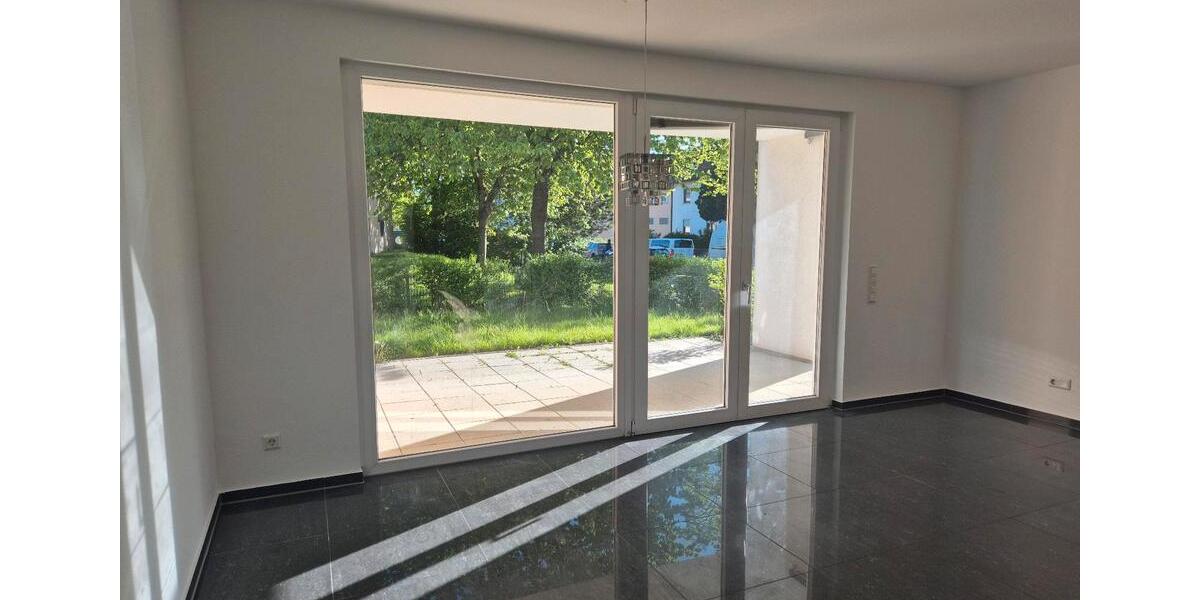 Erdgeschoßwohnung Ettlingen - 2 Zimmer, 62 m&sup2;, 890&euro; | Angebot:26310128