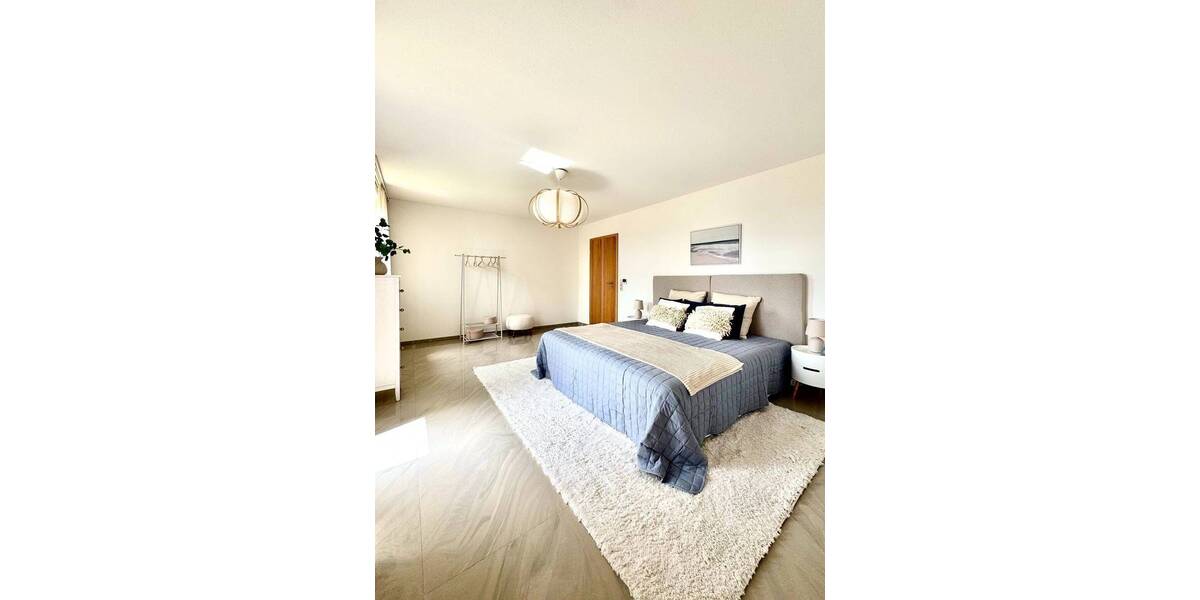 Einfamilienhaus Pforzheim Nordstadt - 8 Zimmer, 320 m&sup2;, 830.000&euro; | Angebot:26786762