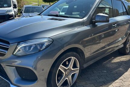 Mercedes-Benz GLE 350 230.000 km 26.900 € Simmozheim/Stuttgart 75397