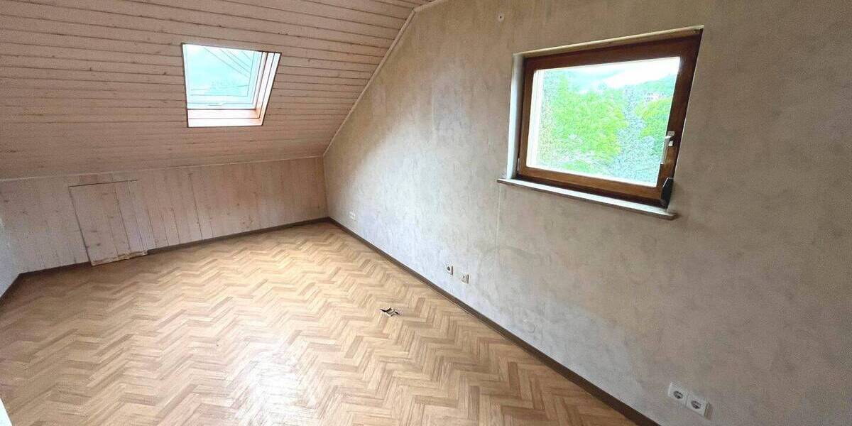 Etagenwohnung Weil der Stadt - 5 Zimmer, 68 m&sup2;, 220.000&euro; | Angebot:26875758