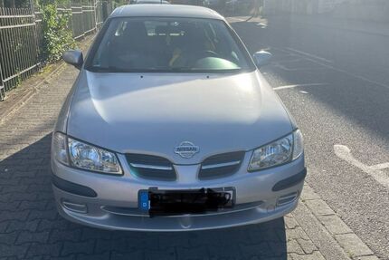Nissan Almera 178.000 km 1.000 € Pforzheim 75181