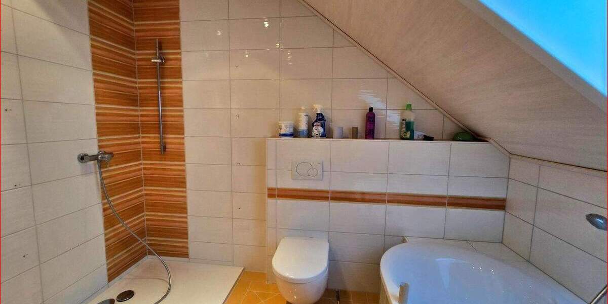 Doppelhaushälfte Neuenbürg Arnbach - 4 Zimmer, 126 m&sup2;, 624.000&euro; | Angebot:25834840