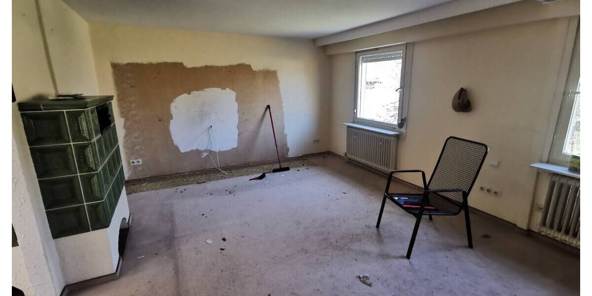 Mehrfamilienhaus, Wohnhaus Pforzheim Nordstadt - 4 Zimmer, 95 m&sup2;, 149.000&euro; | Angebot:26476203