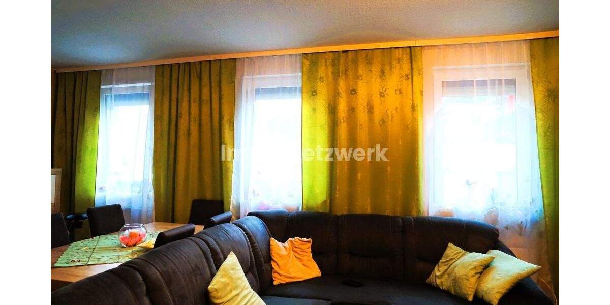 Einfamilienhaus Bad Wildbad - 5 Zimmer, 145 m&sup2;, 359.000&euro; | Angebot:25715472