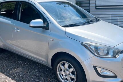 Hyundai i20 112.315 km 4.890 &euro; Sindelfingen 71065