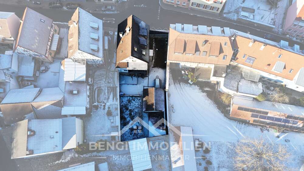 Haus zum Kaufen in Bretten 399.000 € 237 m² 9 zimmer