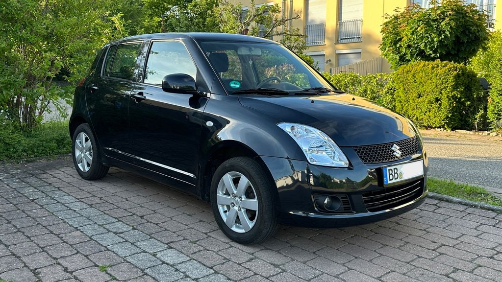 Suzuki Swift 183.000 km 1.960 &euro; Weissach 71287