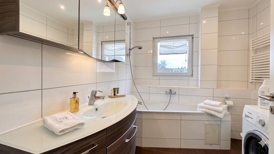 Etagenwohnung Pforzheim Büchenbronn - 3 Zimmer, 81 m&sup2;, 285.000&euro; | Angebot:26253254