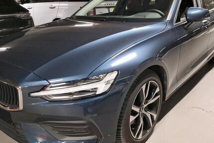 Volvo V60 15.249 km 31.500 &euro; Gerlingen 70839
