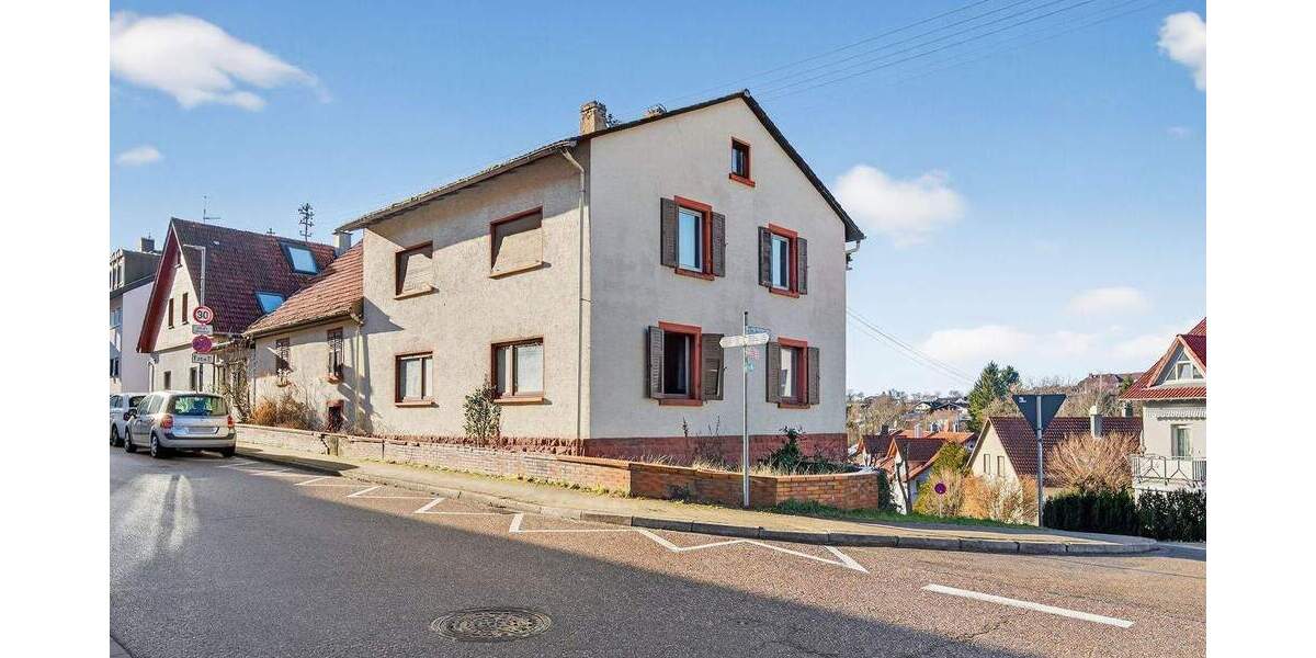 Mehrfamilienhaus, Wohnhaus Karlsbad / Auerbach Auerbach - 6 Zimmer, 153 m&sup2;, 195.000&euro; | Angebot:25425143