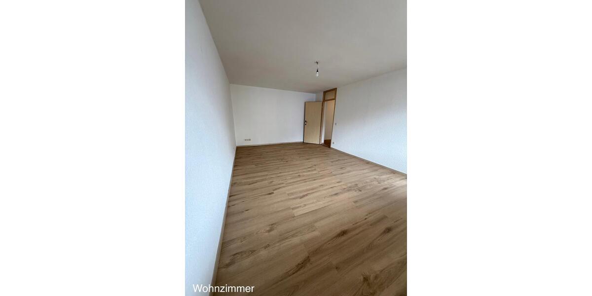 Etagenwohnung Pforzheim Eutingen - 3.5 Zimmer, 88 m&sup2;, 950&euro; | Angebot:25658013