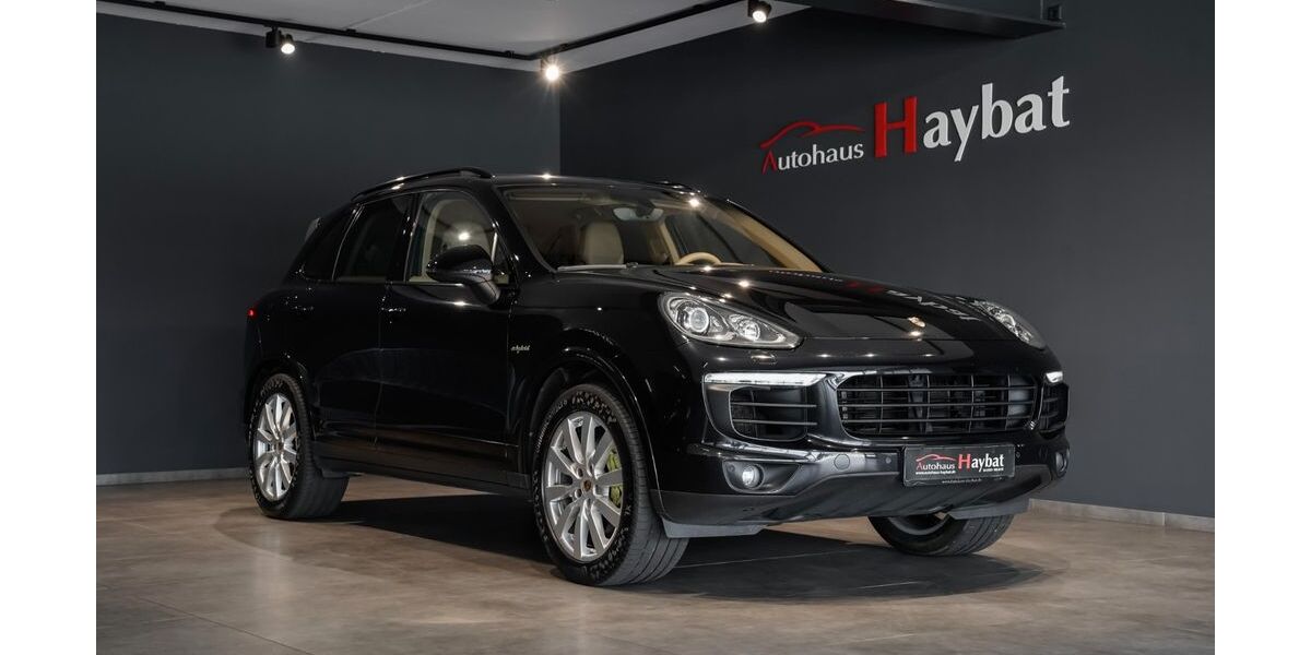 Porsche Cayenne 261.000 km 22.950 &euro; Calw 75365