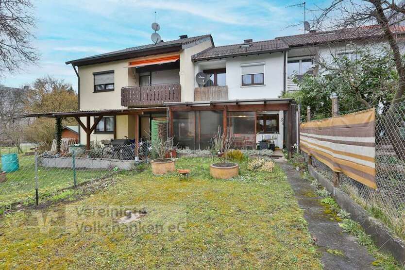 Haus zum Kaufen in Böblingen 332.000 € 82.09 m²