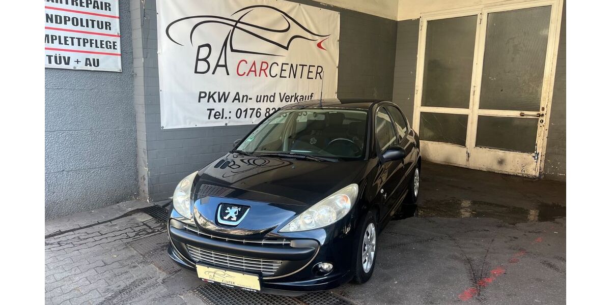 Peugeot 206 177.000 km 2.590 &euro; Pforzheim 75177