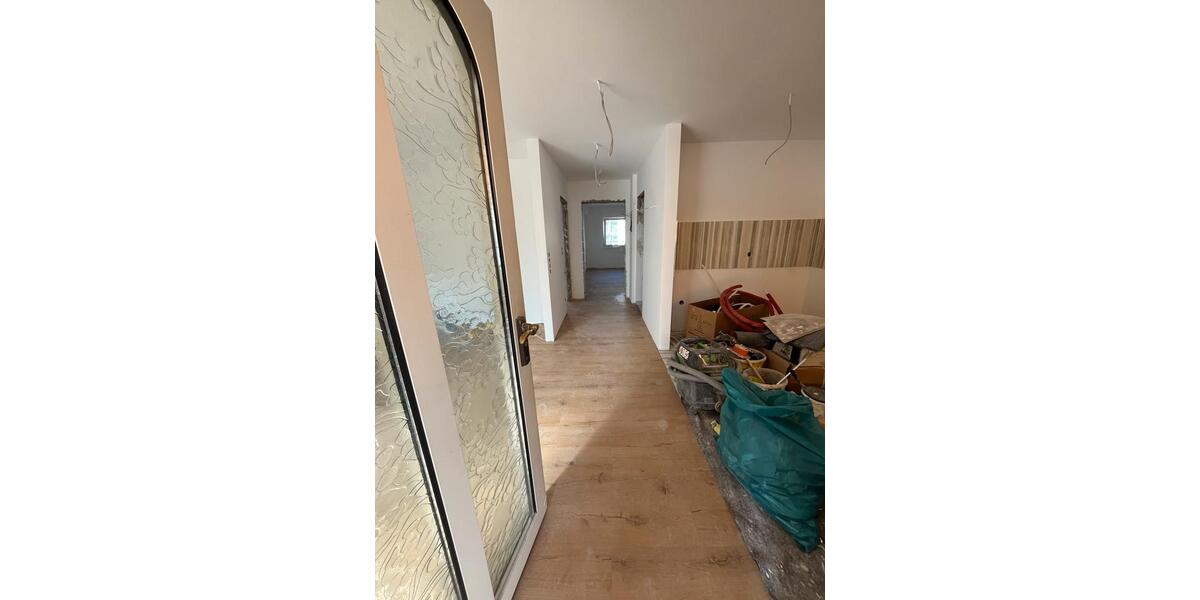 Etagenwohnung Karlsruhe Hagsfeld - 3 Zimmer, 85 m&sup2;, 1.700&euro; | Angebot:26431969