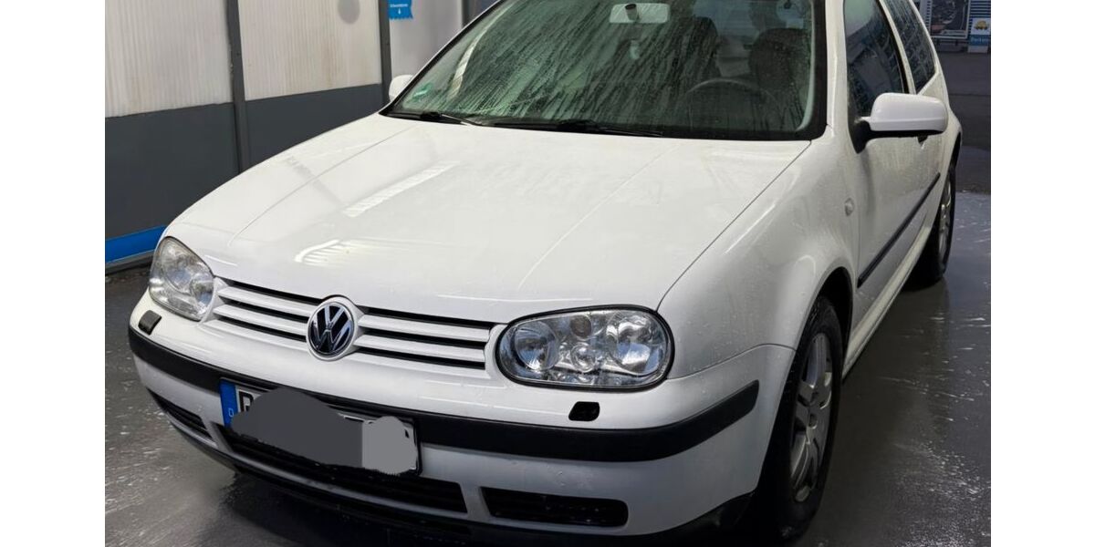 VW Golf 172.700 km 2.000 &euro; Gaggenau 76571
