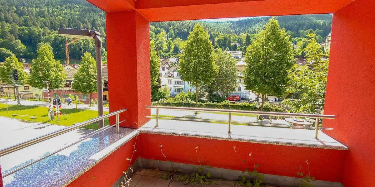 Etagenwohnung Bad Wildbad im Schwarzwald - 2 Zimmer, 69 m&sup2;, 240.000&euro; | Angebot:26897885