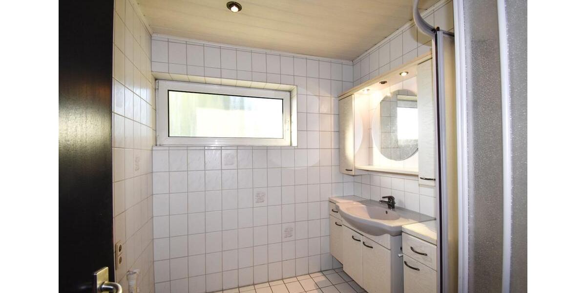 Etagenwohnung Weil der Stadt - 2 Zimmer, 68 m&sup2;, 890&euro; | Angebot:25658012