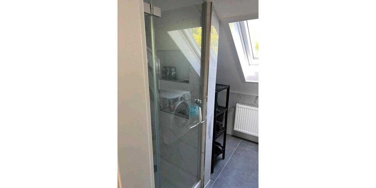Dachgeschoßwohnung Ditzingen - 2 Zimmer, 42 m&sup2;, 220.000&euro; | Angebot:26408549