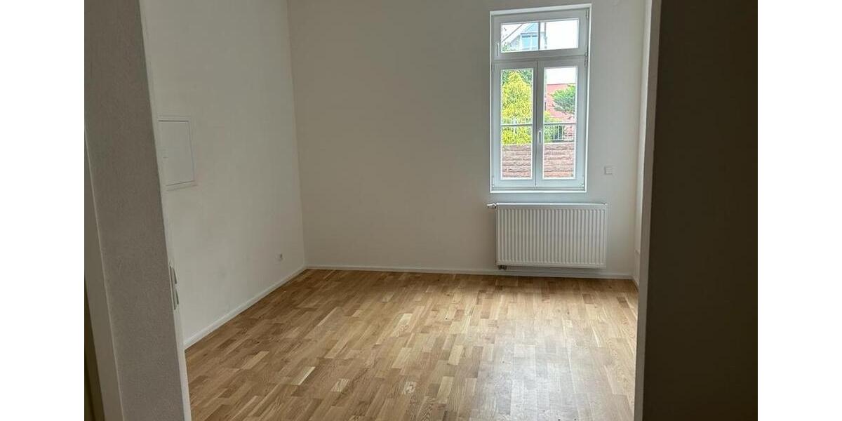Hochparterre Engelsbrand - 1 Zimmer, 19 m&sup2;, 500&euro; | Angebot:25393808