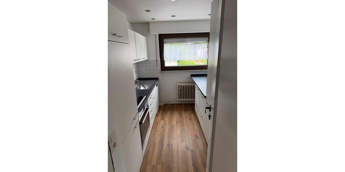 Dachgeschoßwohnung Schwieberdingen - 4 Zimmer, 100 m&sup2;, 1.550&euro; | Angebot:26692428