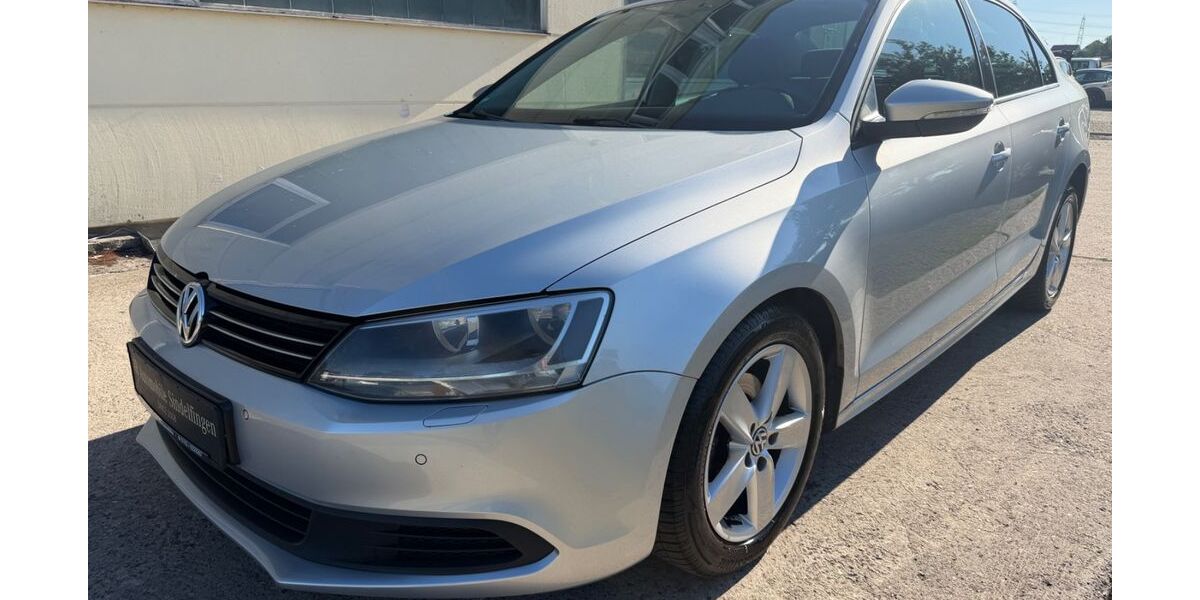 VW Jetta 118.000 km 6.950 &euro; Sindelfingen/Stuttgart 71069