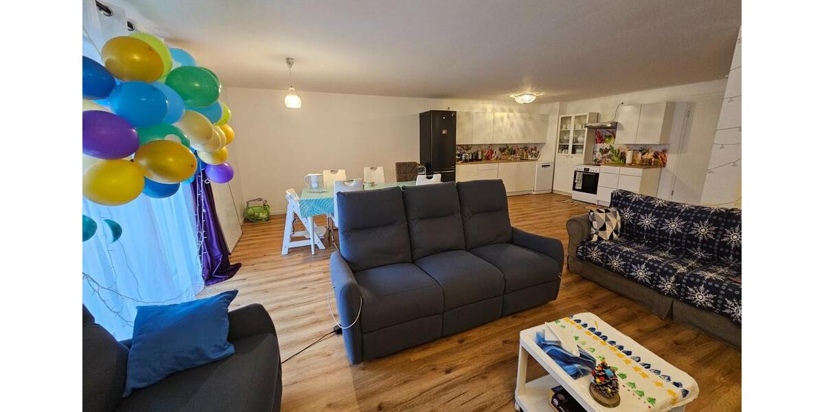 Erdgeschoßwohnung Markgröningen - 3 Zimmer, 100 m&sup2;, 1.260&euro; | Angebot:24847230