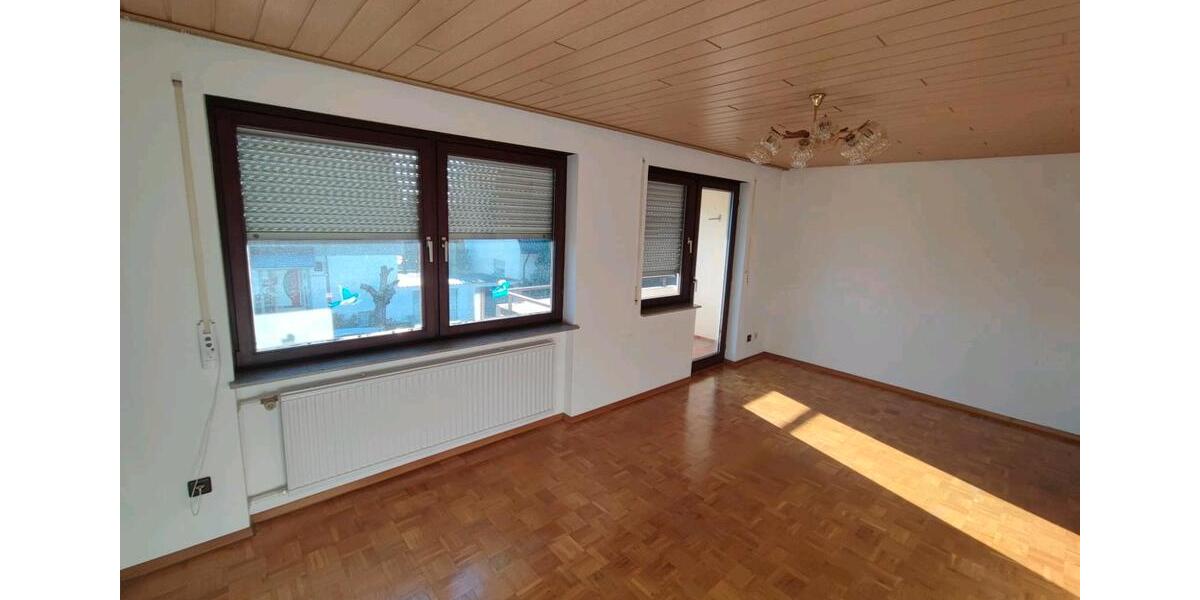 Doppelhaushälfte Leonberg - 6 Zimmer, 146 m&sup2;, 500.000&euro; | Angebot:26926171