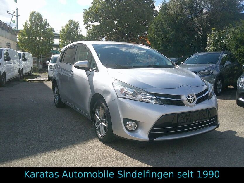 Toyota Verso 153.000 km 9.680 € Sindelfingen 71065