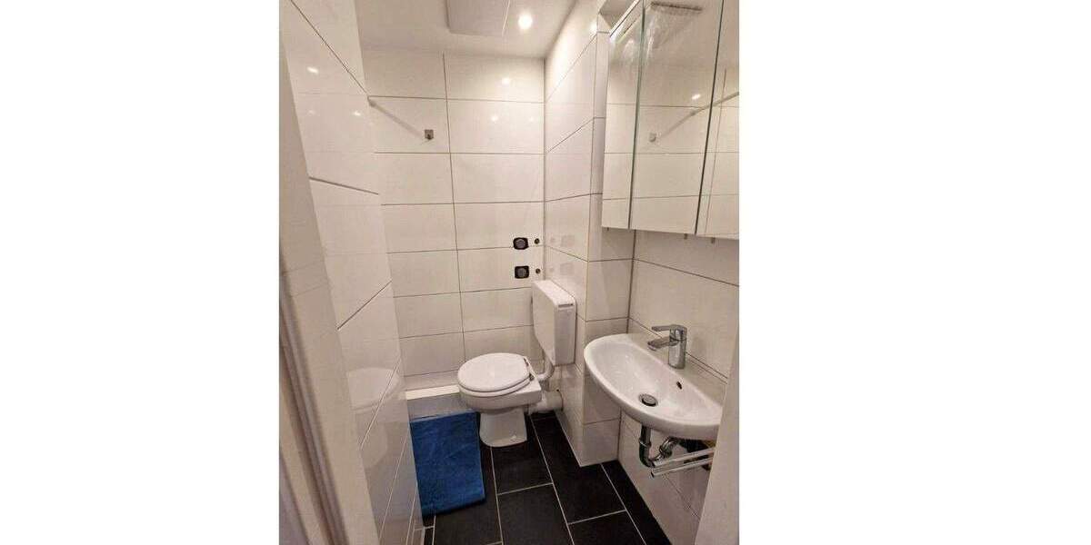 Vollausgestattetes Mikroapartment in KA-Weststadt - Balkon, TG, Airbnb möglich, frei 1 zimmer