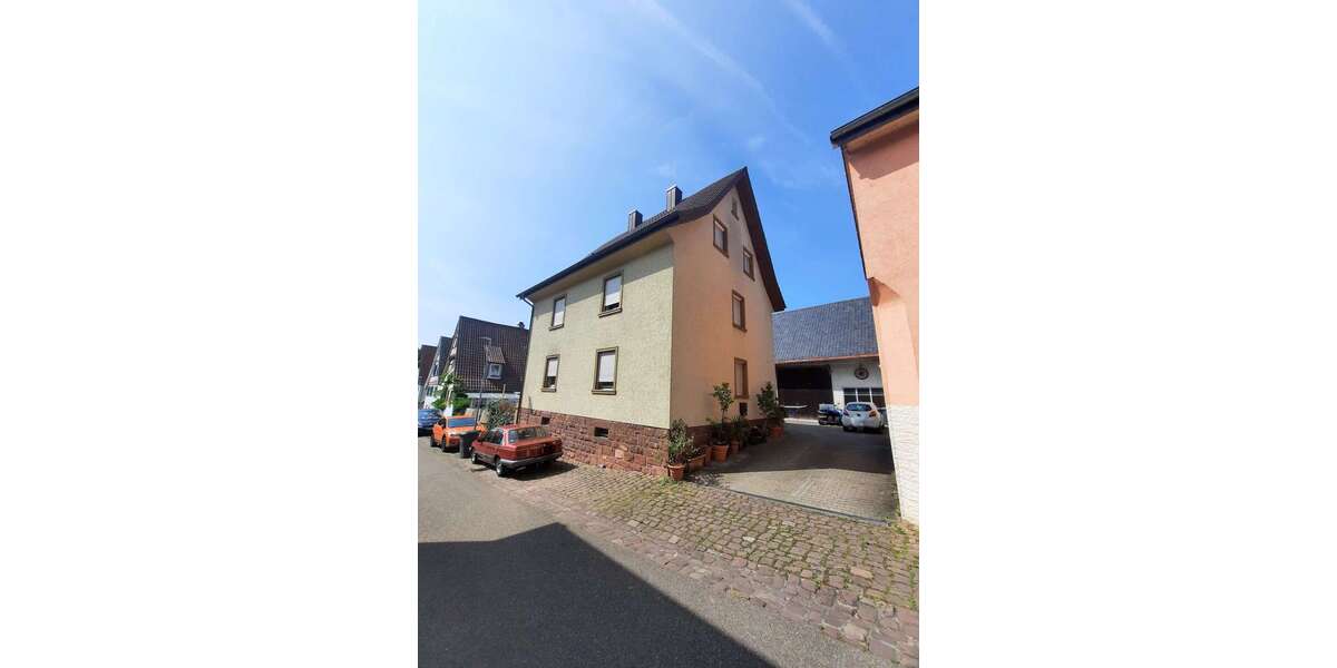 Einfamilienhaus Remchingen - 7 Zimmer, 185 m&sup2;, 480.000&euro; | Angebot:25457802