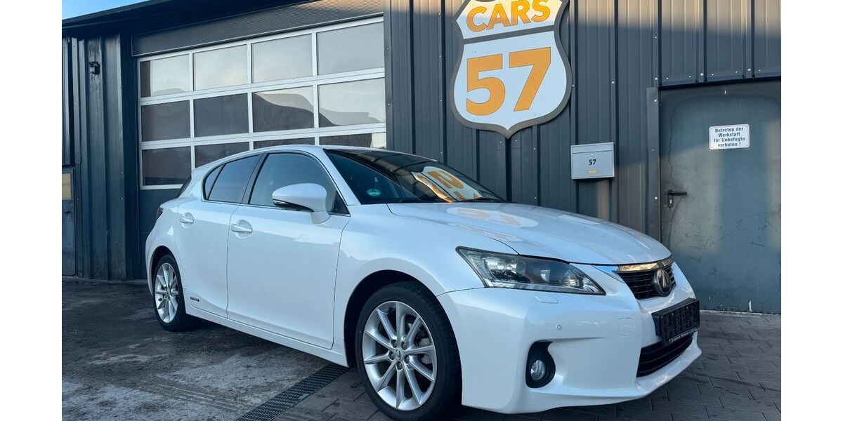 Lexus Andere 79.000 km 13.900 € Freudental 74392