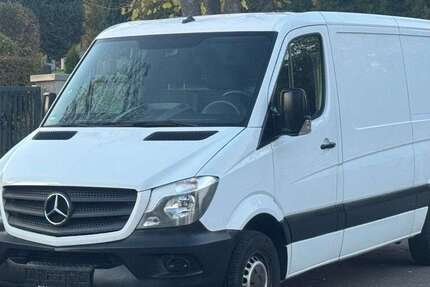 Mercedes-Benz Sprinter 136.310 km 13.990 € Stuttgart 70374