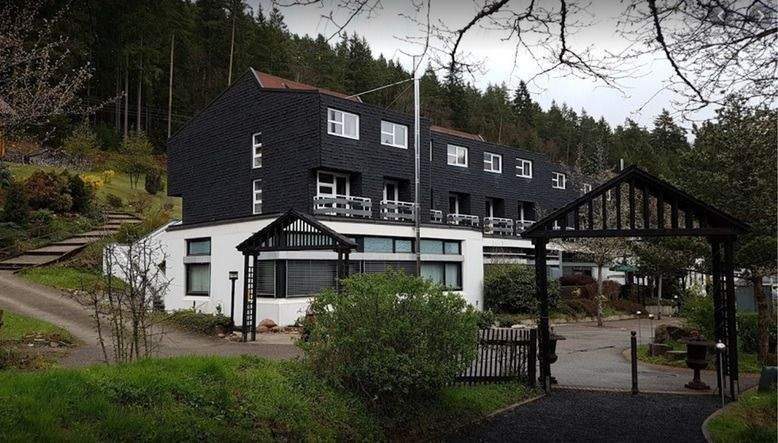 Idyllisches Grundstück in Enzklösterle mit geplanter Bebauung von 24 Reihenhäusern