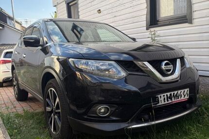 Nissan X-Trail 180.000 km 11.000 &euro; Pforzheim 75181