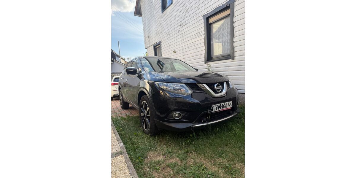 Nissan X-Trail 180.000 km 11.000 &euro; Pforzheim 75181