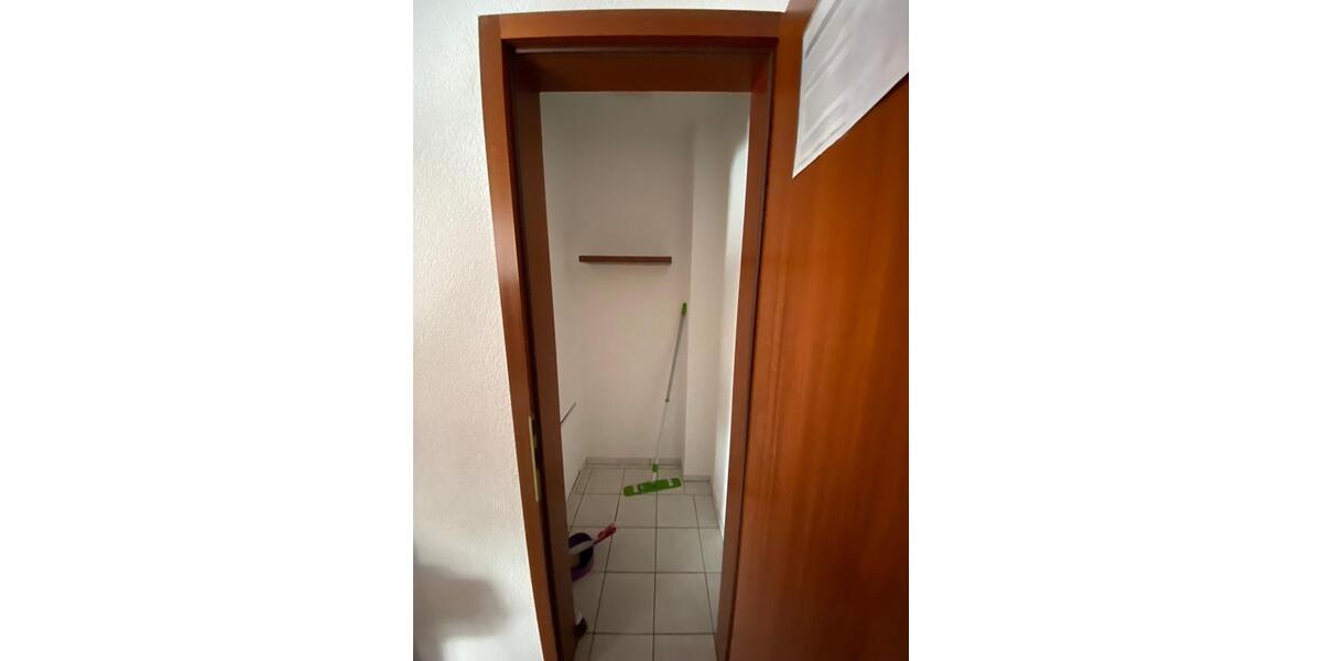 Etagenwohnung Calw - 2 Zimmer, 65 m&sup2;, 600&euro; | Angebot:25795454