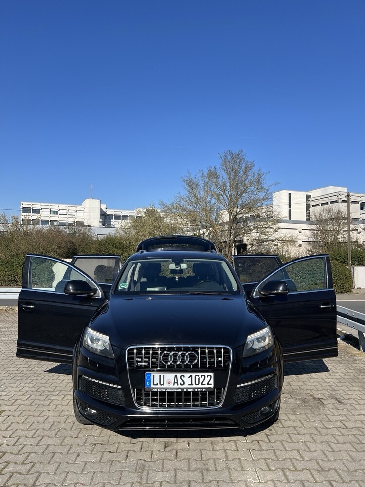 Q7