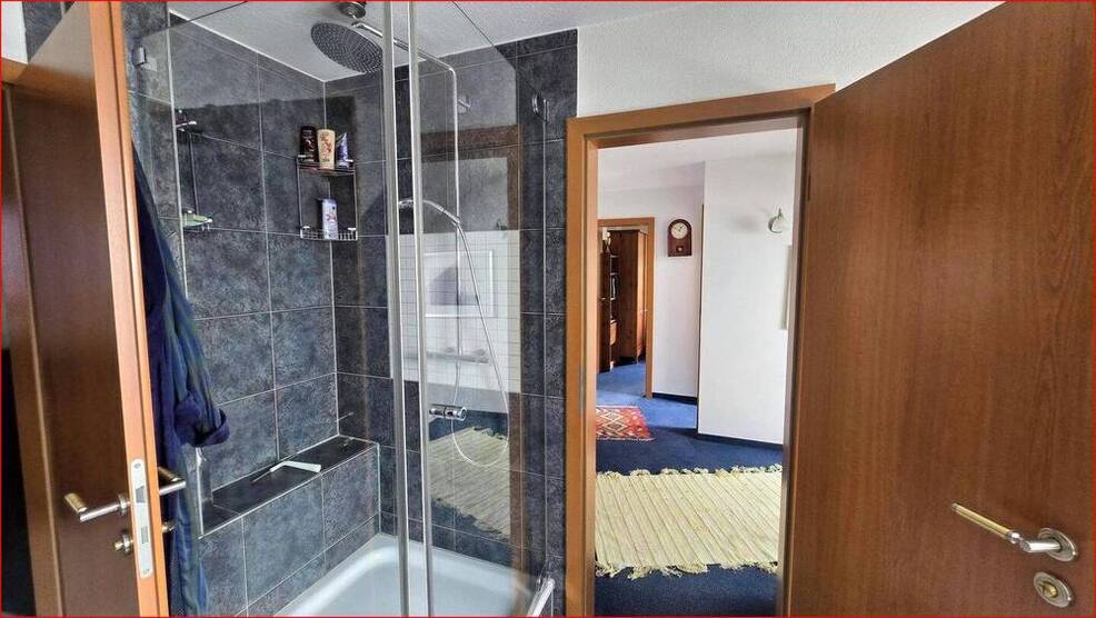 2 Familienhaus in Wiernsheim
