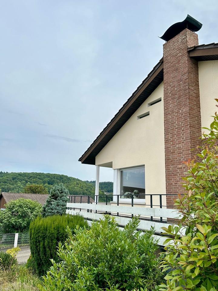 Schönes Einfamilienhaus mit Ausbaupotenzial *provisionsfrei*